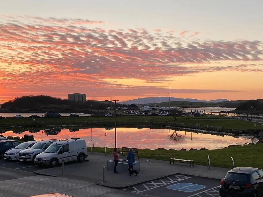 Sea View, 1St Floor, Harbour Mill, Westport Quay公寓 0*,